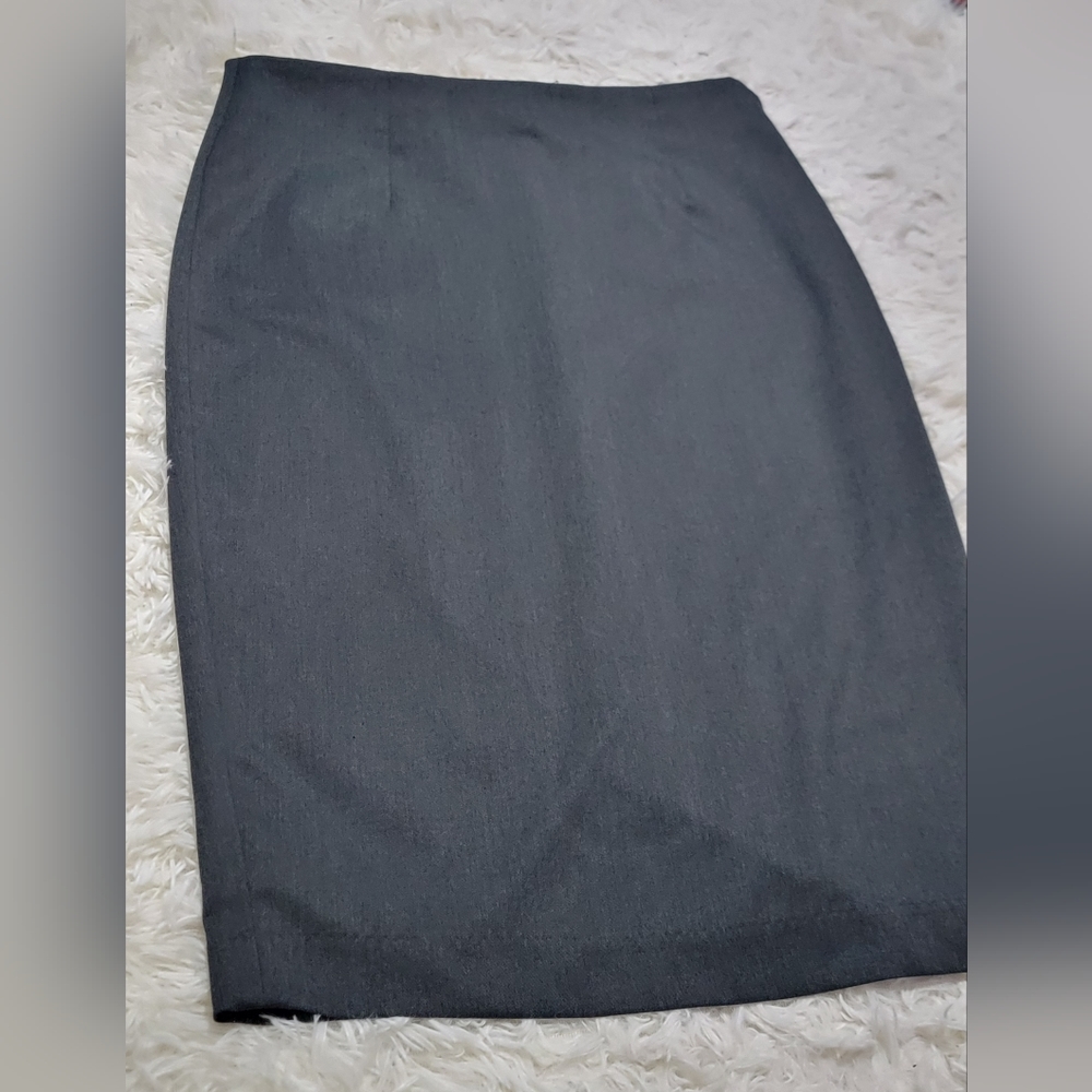 🔴Harvé Benard Skirt size 6 Long Pencil Skirt Gray - Picture 2 of 4